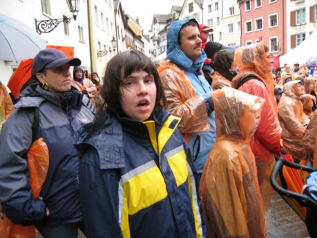 Martina, Pirmin und Annina am Konzert von Linard Bardill